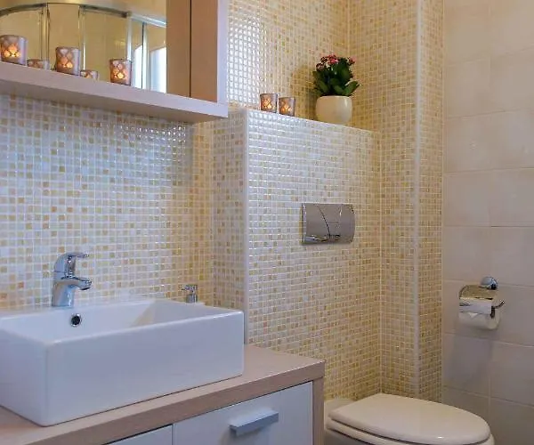 Apartment Two-bedroom In Okrug Gornji Ii